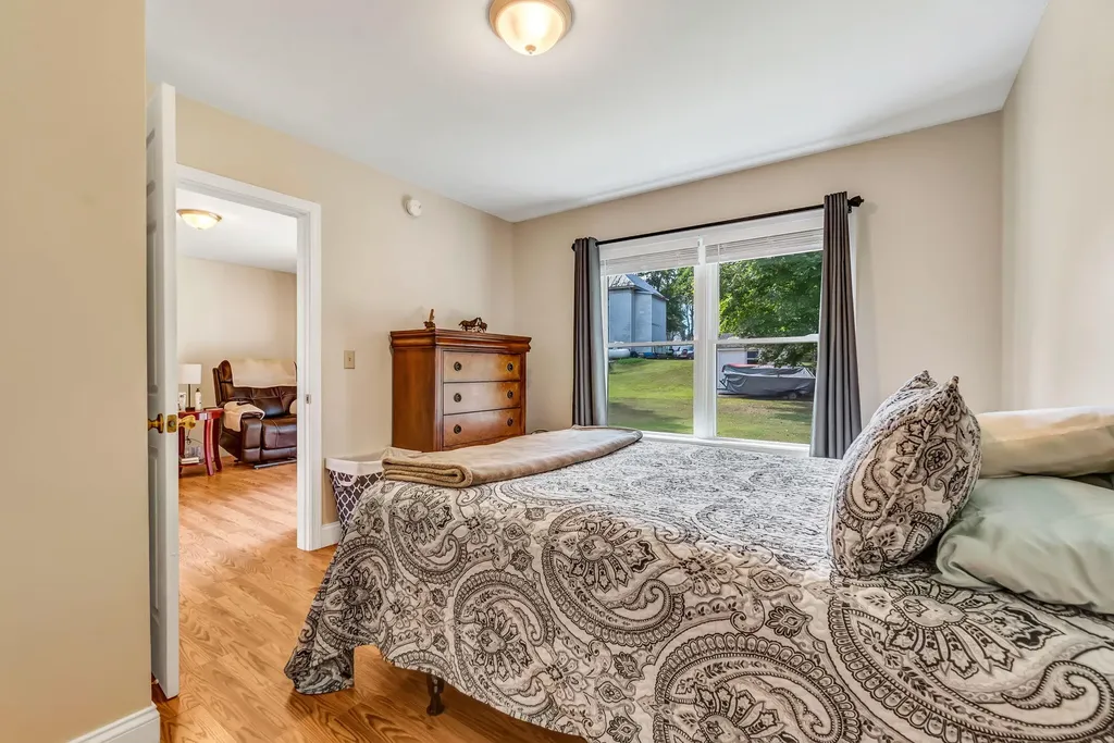 14 Wade Street Norridgewock ME 04957