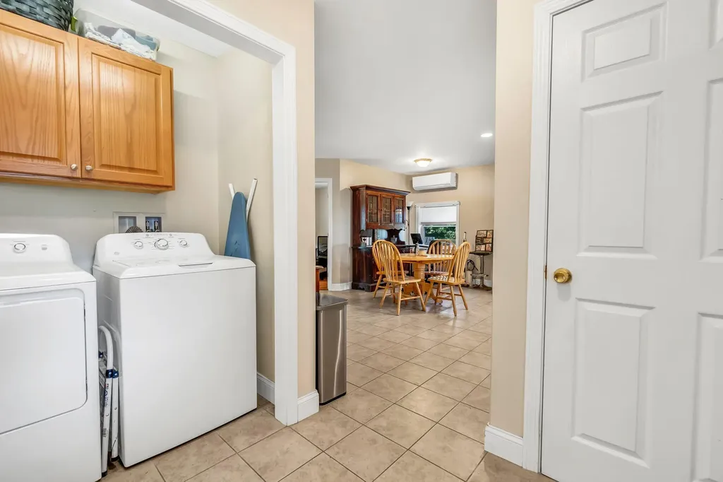 14 Wade Street Norridgewock ME 04957