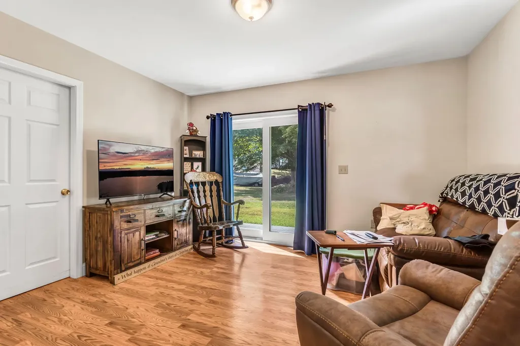 14 Wade Street Norridgewock ME 04957
