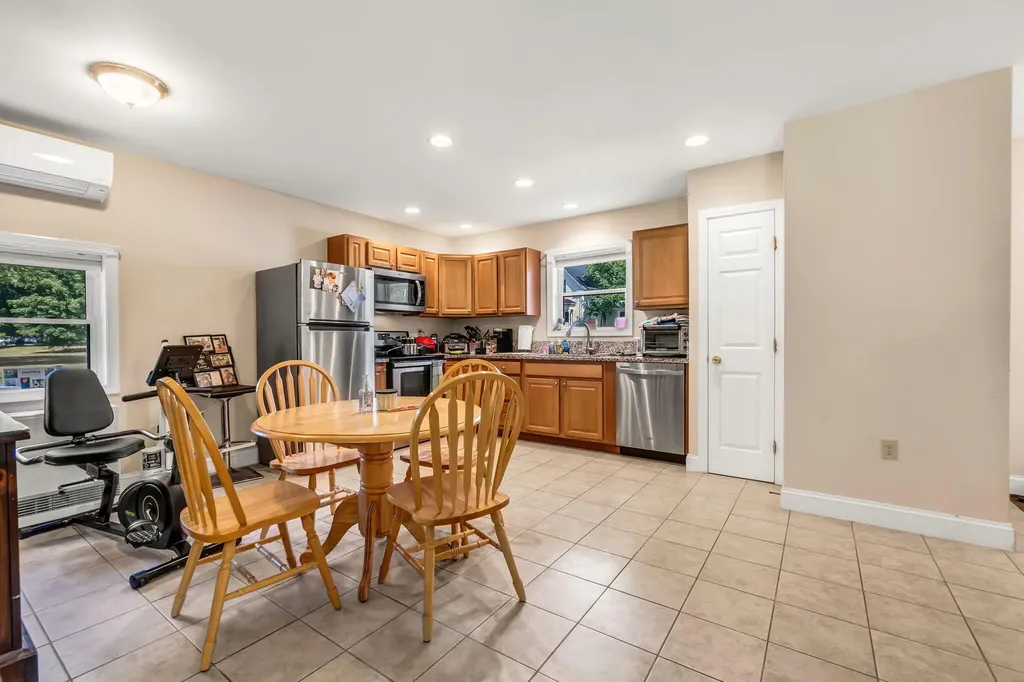 14 Wade Street Norridgewock ME 04957