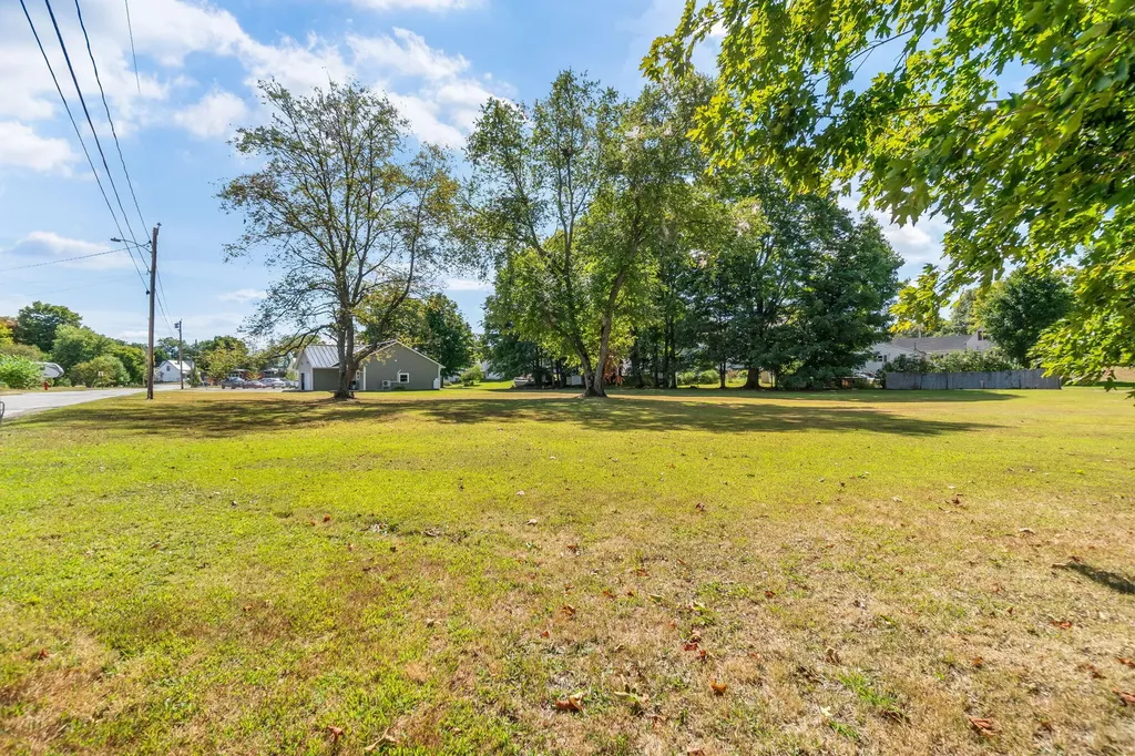 14 Wade Street Norridgewock ME 04957