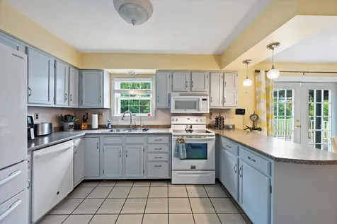 220 Ridge Road Plymouth ME 04969