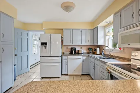 220 Ridge Road Plymouth ME 04969