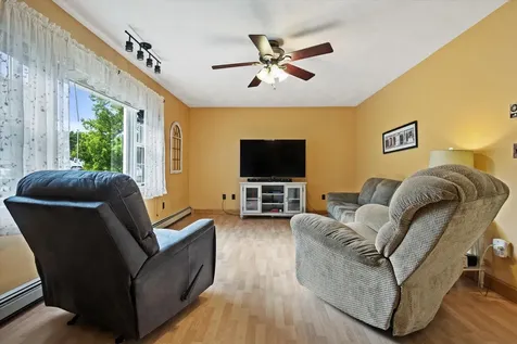 220 Ridge Road Plymouth ME 04969