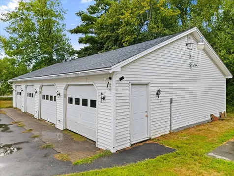 220 Ridge Road Plymouth ME 04969