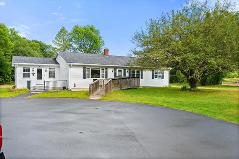 220 Ridge Road Plymouth ME 04969