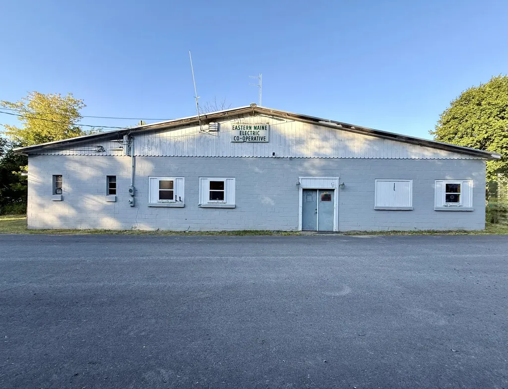12 Tyler Street Calais ME 04619