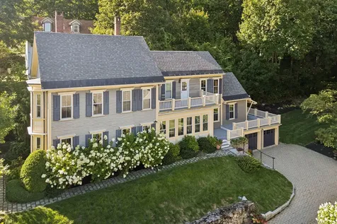 17 Page Street Hallowell ME 04347