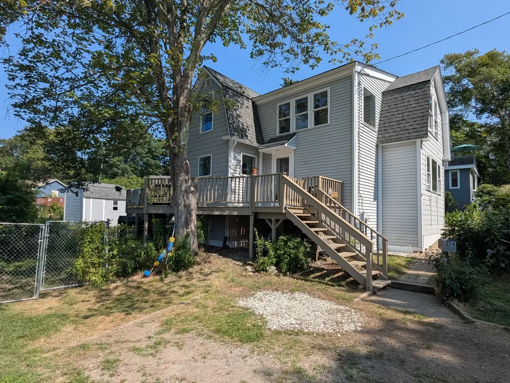 24 3rd Street Portland ME 04108