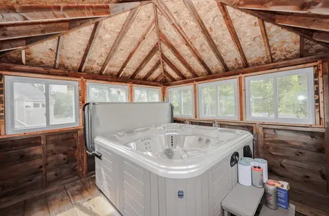 149 Western Avenue Kennebunk ME 04043
