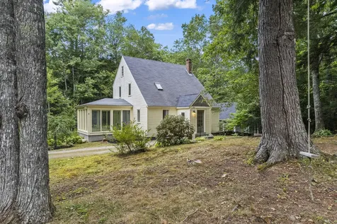 77 Stonebridge Circle Newcastle ME 04553