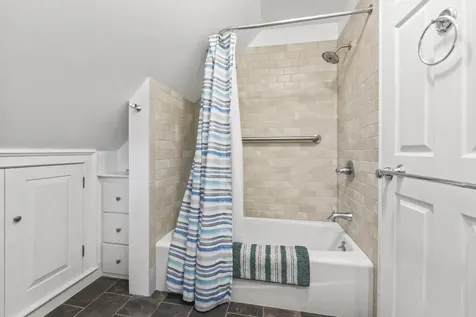 77 Stonebridge Circle Newcastle ME 04553