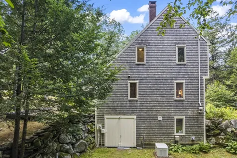 77 Stonebridge Circle Newcastle ME 04553