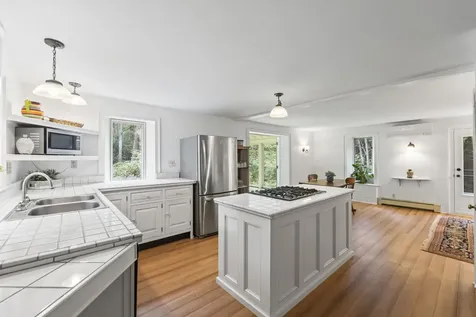 77 Stonebridge Circle Newcastle ME 04553