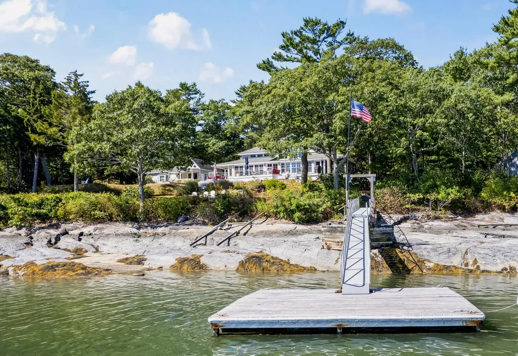 6 Oak Ledge Point Road Harpswell ME 04079