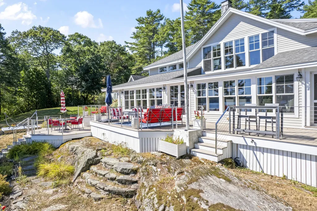 6 Oak Ledge Point Road Harpswell ME 04079
