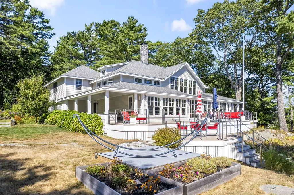 6 Oak Ledge Point Road Harpswell ME 04079