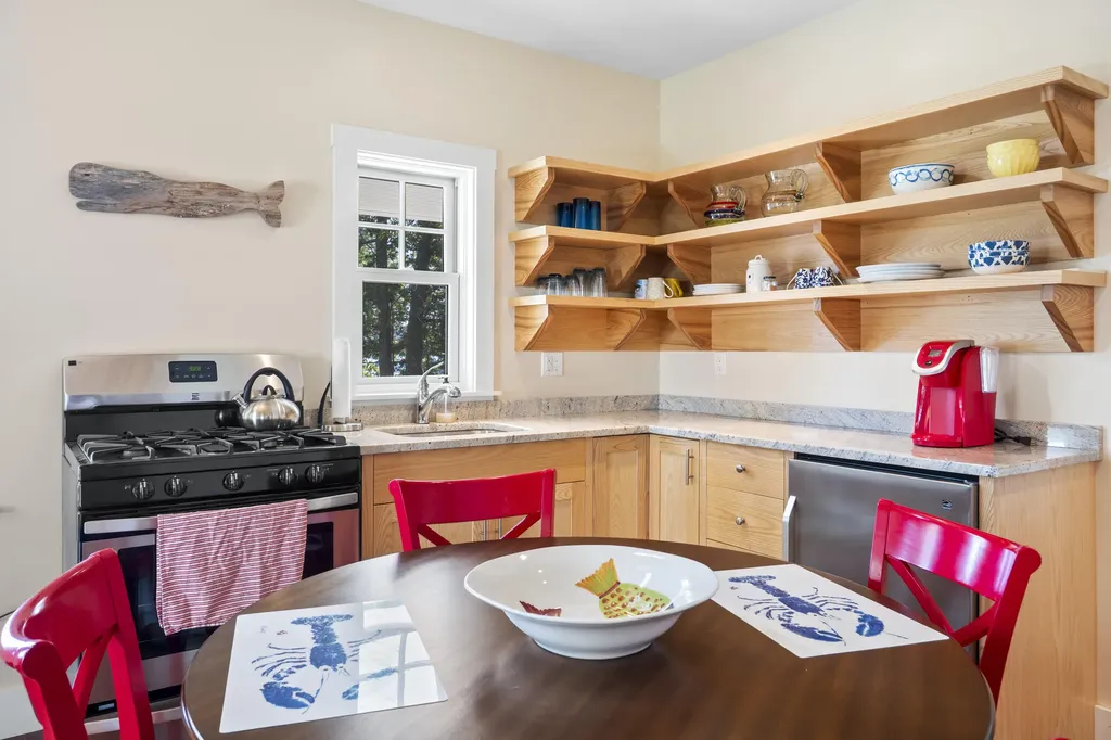 6 Oak Ledge Point Road Harpswell ME 04079