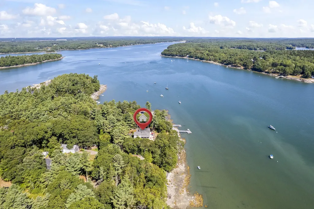 6 Oak Ledge Point Road Harpswell ME 04079