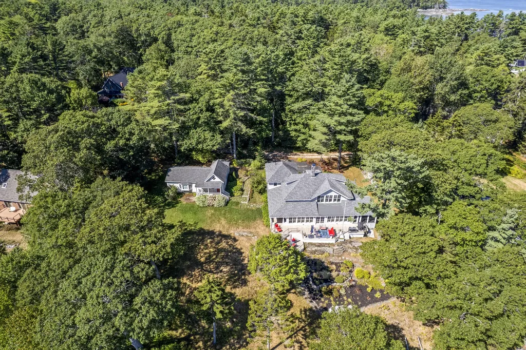 6 Oak Ledge Point Road Harpswell ME 04079