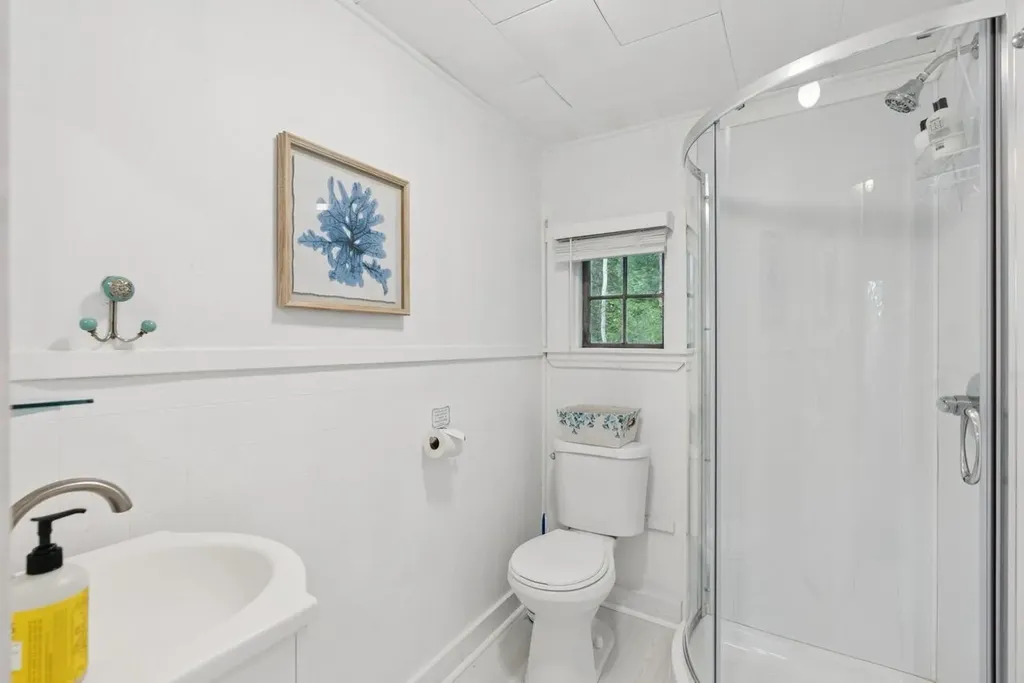 201 Snowball Hill Road Bristol ME 04554