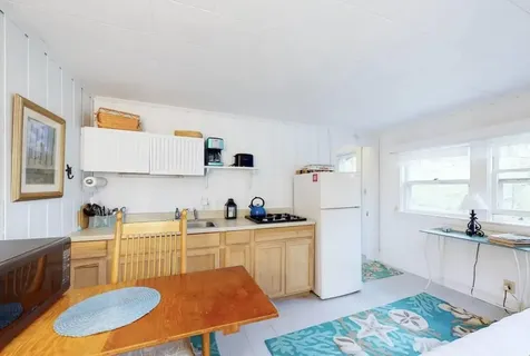 201 Snowball Hill Road Bristol ME 04554