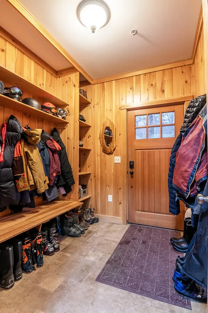 5022 Black Bear Run Carrabassett Valley ME 04947