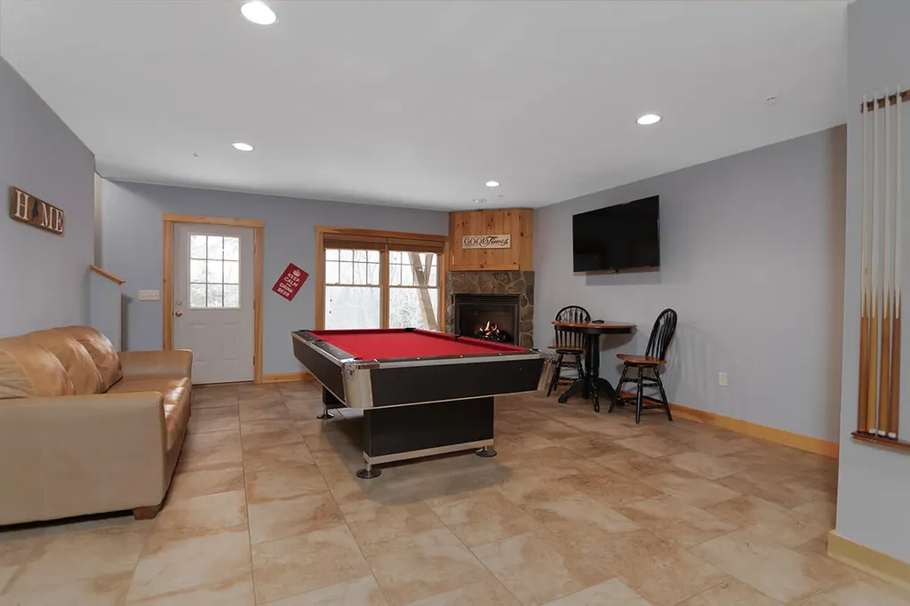 5022 Black Bear Run Carrabassett Valley ME 04947