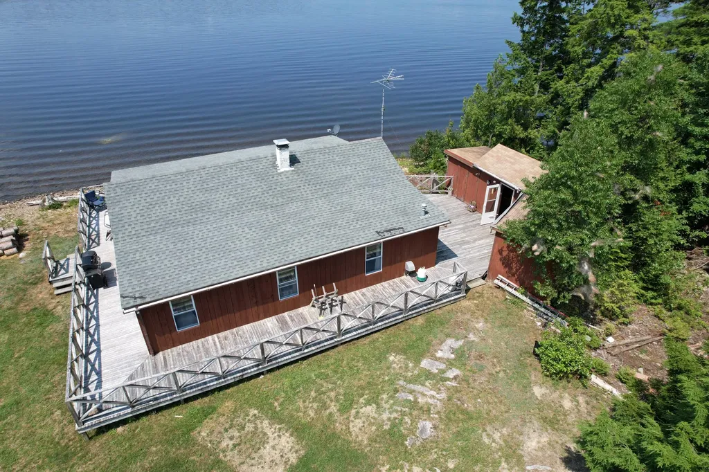 WA033 Sunset Cove Road Big Lake Twp ME 04668