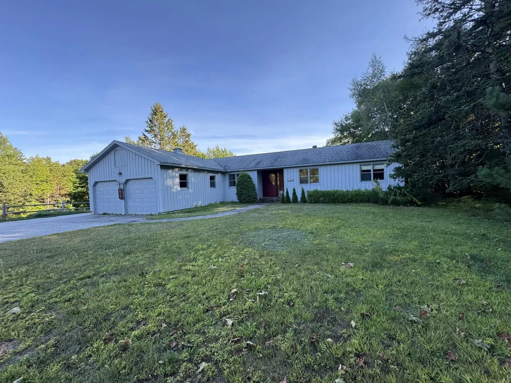 1802 Bangor Road Ellsworth ME 04605