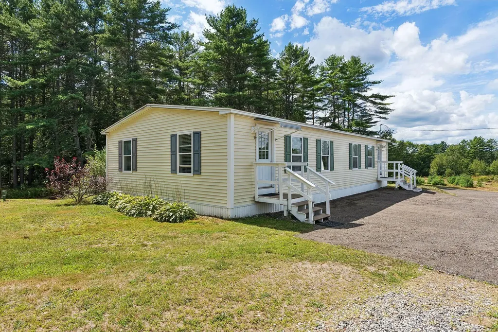 48 U.s. Route 1 Nobleboro ME 04555