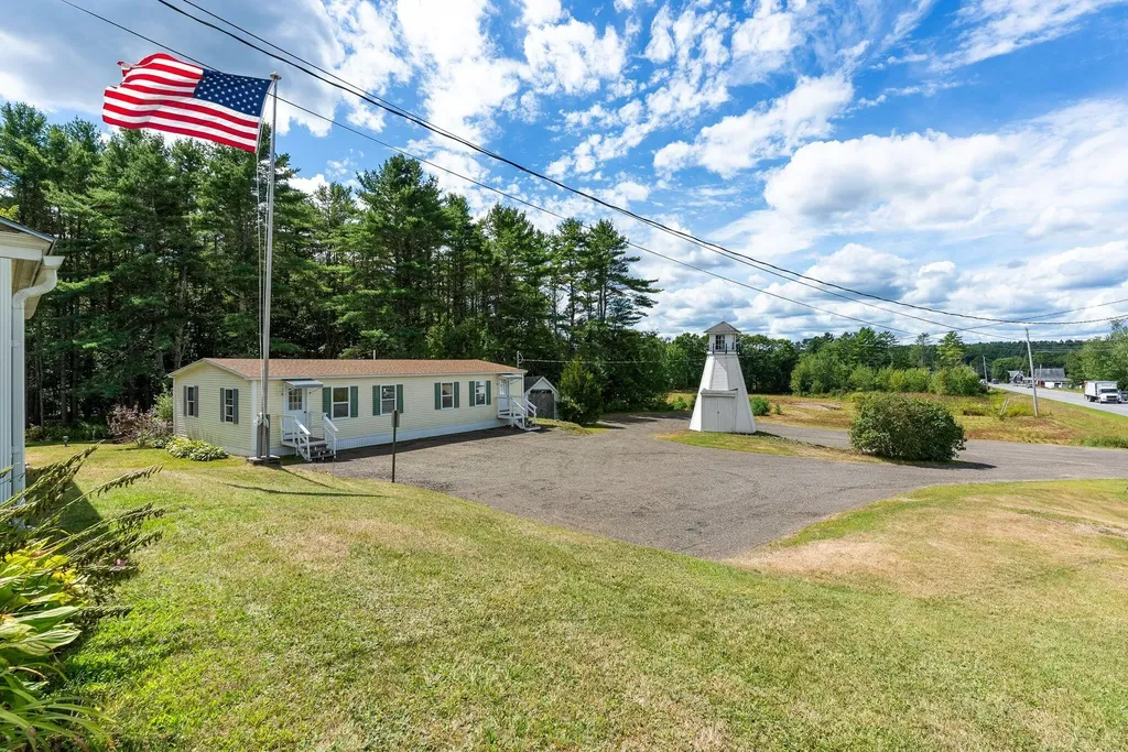 48 U.s. Route 1 Nobleboro ME 04555