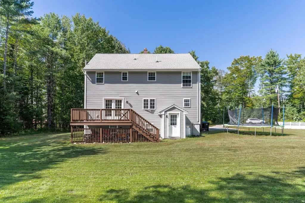 9 Zephyr Hill Windham ME 04062
