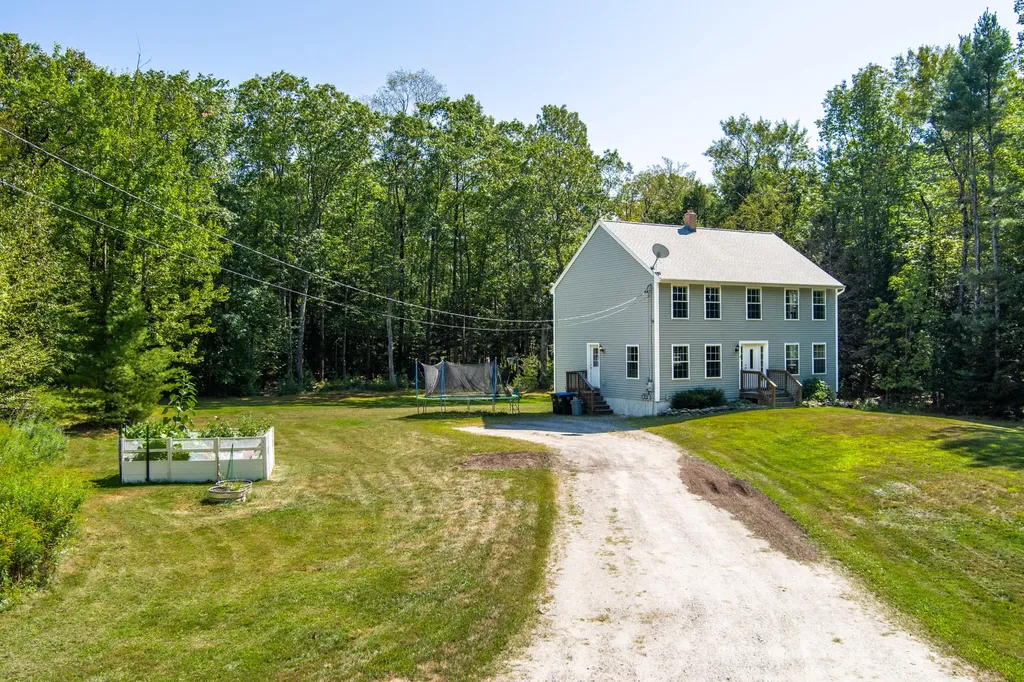 9 Zephyr Hill Windham ME 04062