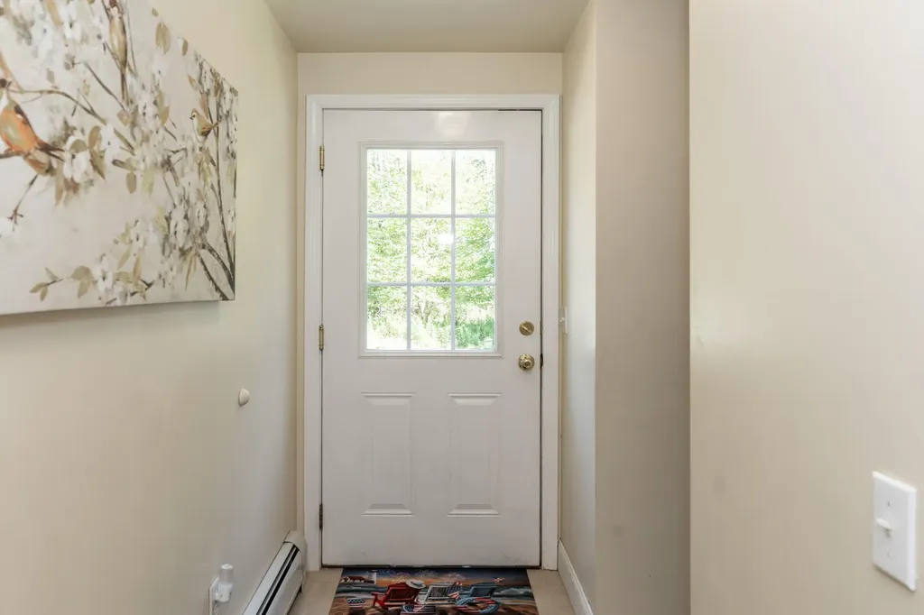 9 Zephyr Hill Windham ME 04062