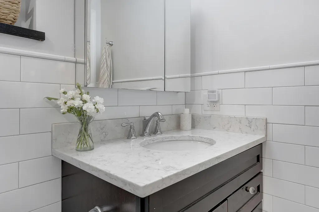 3 Cresfield Terrace Portland ME 04103