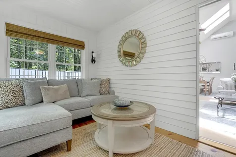 3 Cresfield Terrace Portland ME 04103