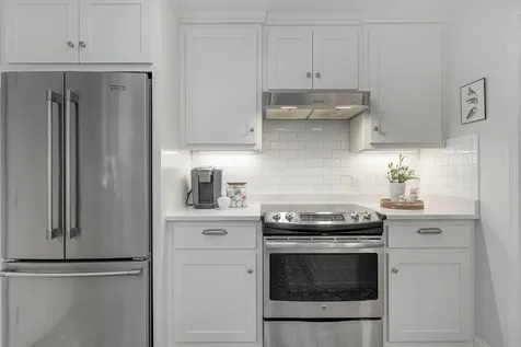 3 Cresfield Terrace Portland ME 04103