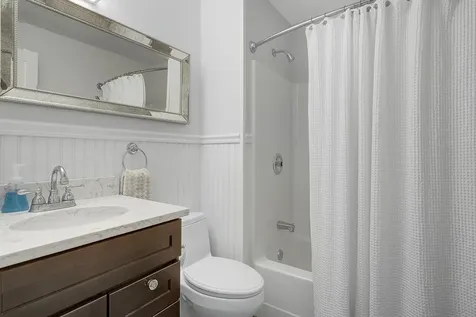 3 Cresfield Terrace Portland ME 04103