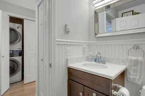 3 Cresfield Terrace Portland ME 04103