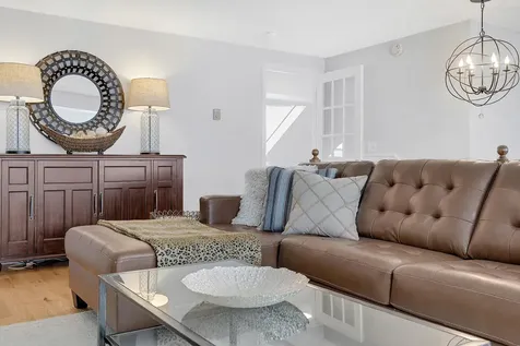 3 Cresfield Terrace Portland ME 04103