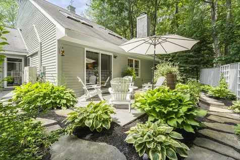 3 Cresfield Terrace Portland ME 04103