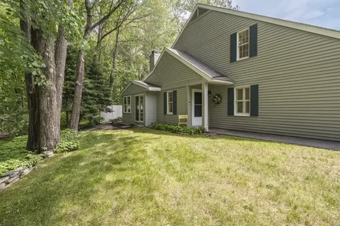 3 Cresfield Terrace Portland ME 04103