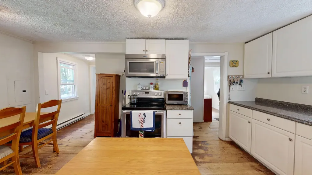 56 Bradeen Road Waterboro ME 04061