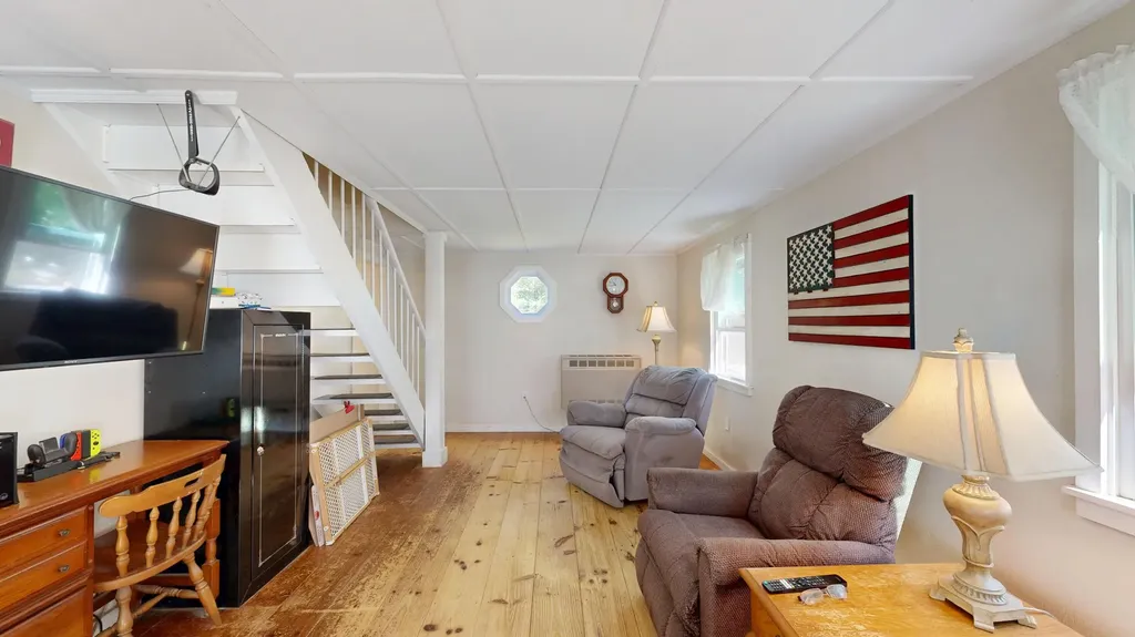 56 Bradeen Road Waterboro ME 04061