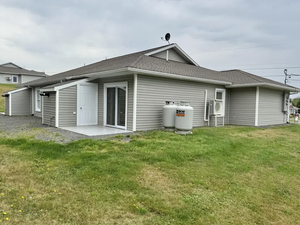 308 19th Avenue Madawaska ME 04756