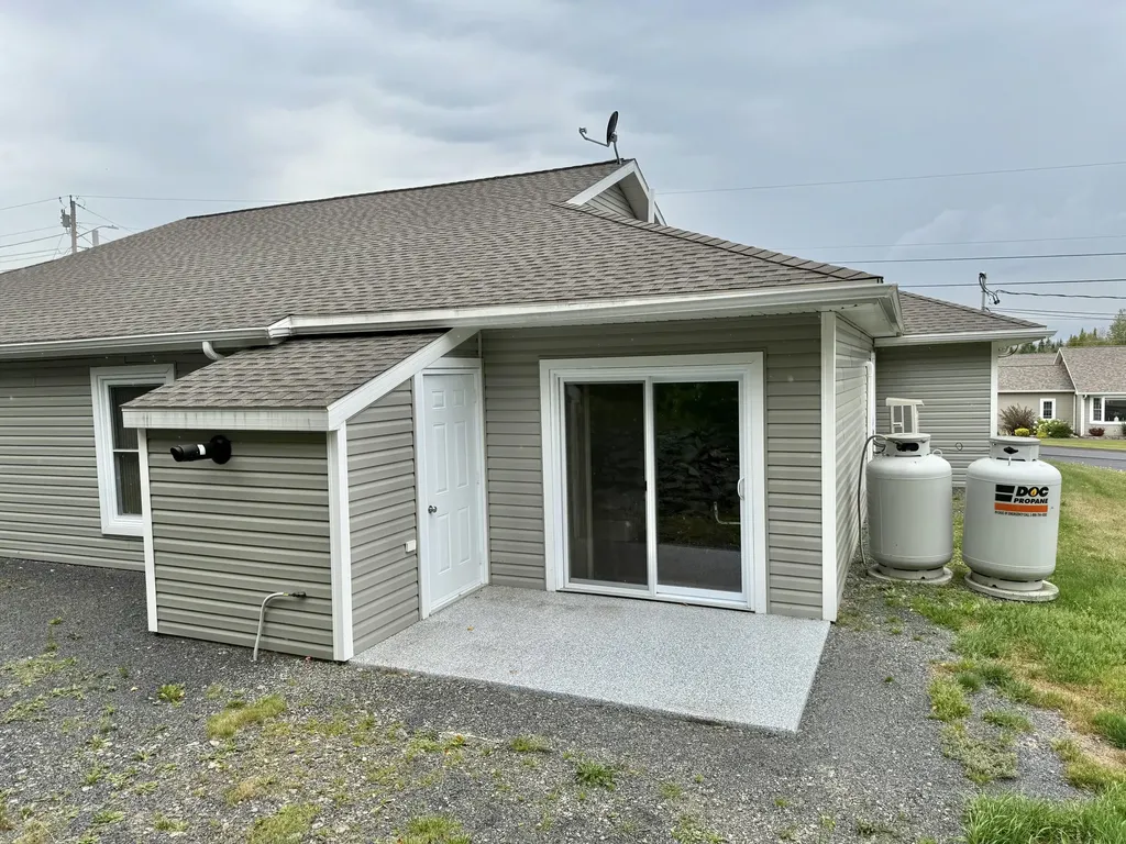 308 19th Avenue Madawaska ME 04756
