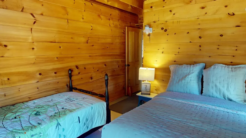 25 Hotel Cove Road Harrington ME 04643