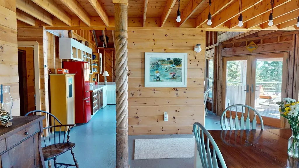 25 Hotel Cove Road Harrington ME 04643