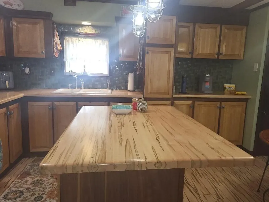 8 Fairview Drive Lisbon ME 04250